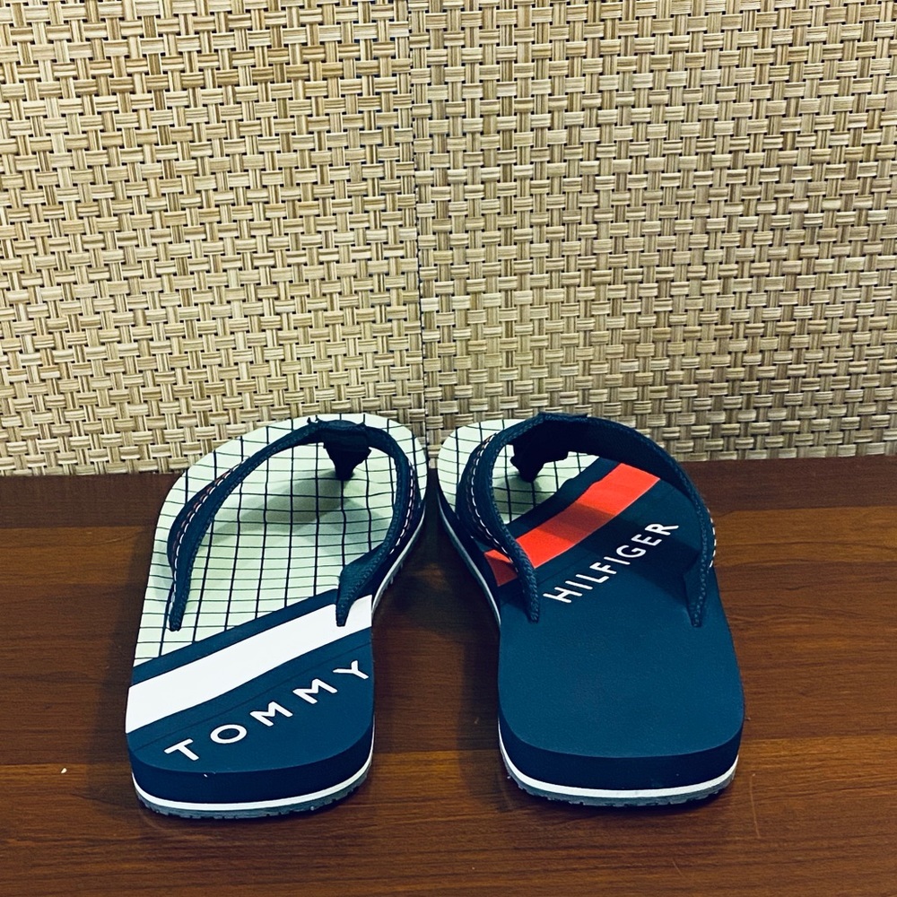 ๐10xHP๐Tommy Hilfiger Dre Navy Logo Flip Flops - Picture 6 of 10